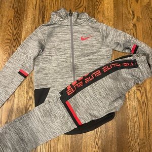 Boys Nike Elite Jogger Set size L